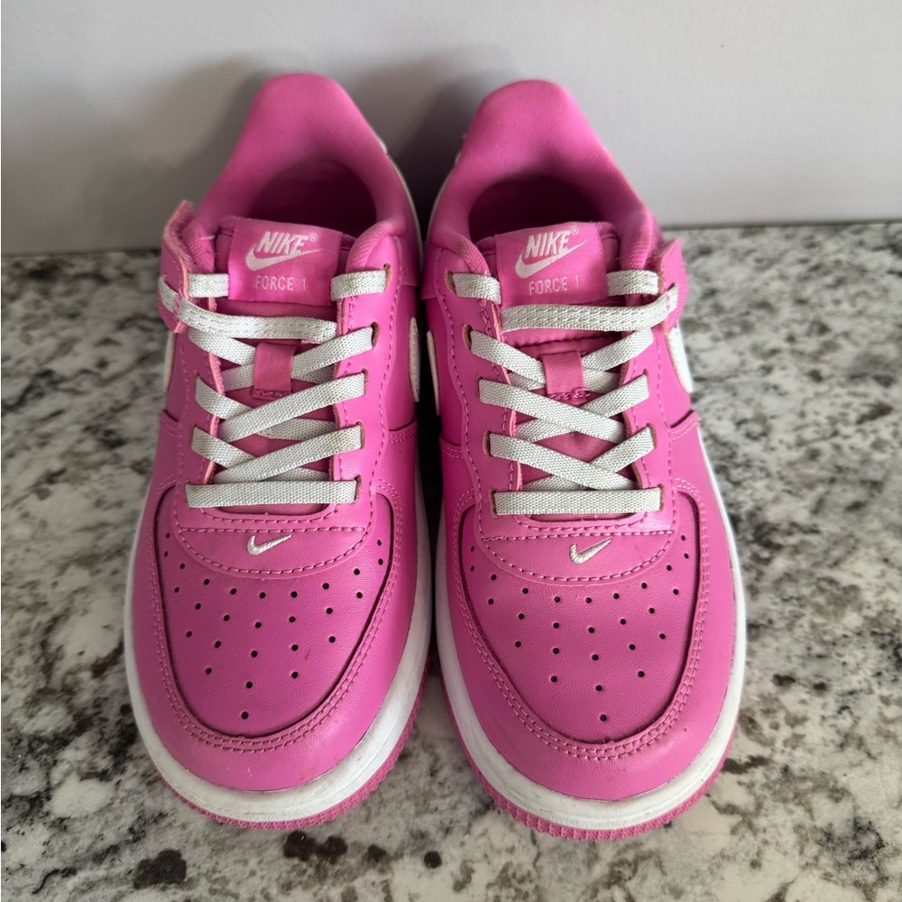 Nike Air Force 1 Easy On Kids Fuchsia Sneakers